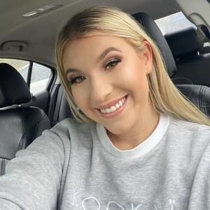 Meet your Posher, Ebonie